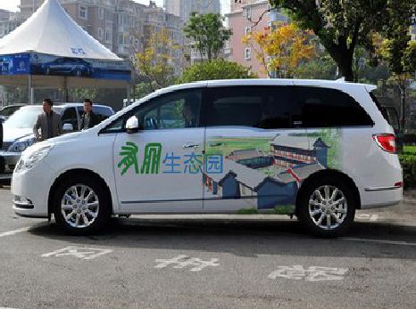 芦溪户外车贴喷绘如何保持效果?